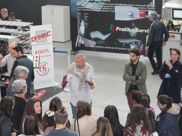 Alcuni momenti dello stage degli studenti del Corso di Moda dell'Istituto Superiore Checchi ospiti di PratikaGroup